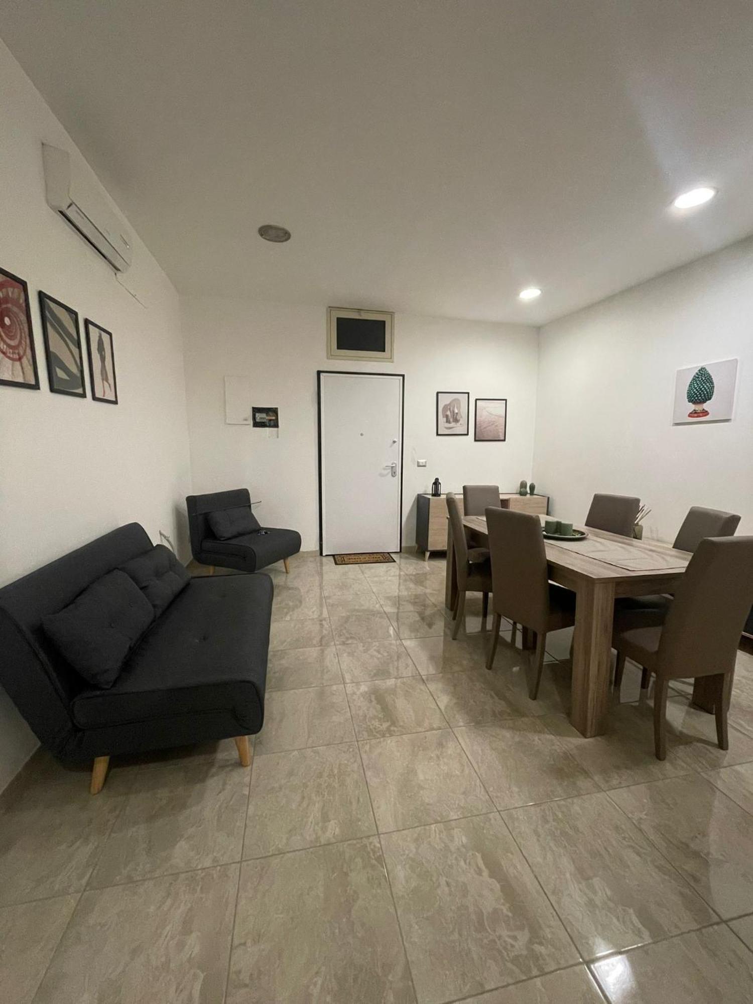 71 Apartment คาตาเนีย ภายนอก รูปภาพ