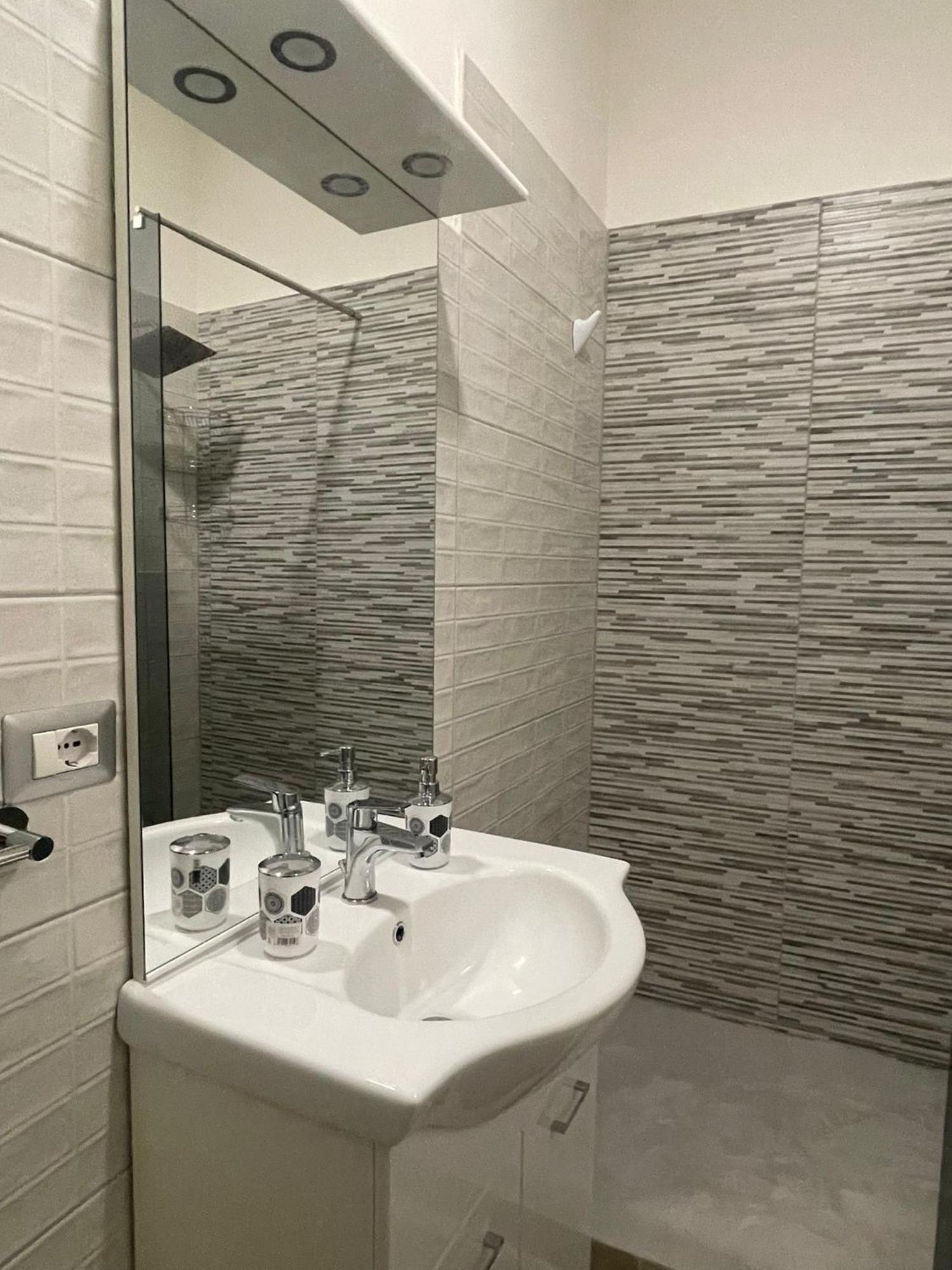 71 Apartment คาตาเนีย ภายนอก รูปภาพ